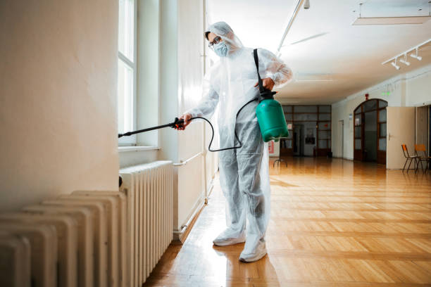 Best Residential Pest Control  in River Falls, WI